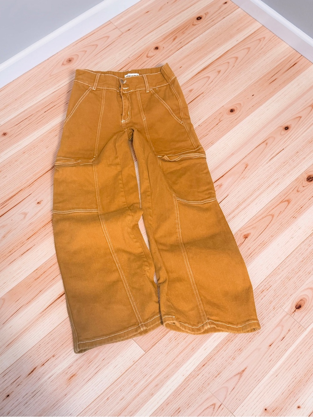 High-Rise Wide-Leg Jeans in Mustard